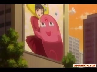 Prsatá japonská anime wetpussy v prdeli v the top na roof