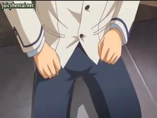 Bjonde anime cutie duke bërë stimulim me këmbë