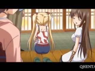 Hentai jenter deling penis i utendørs 3kant