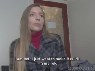 Κάστινγκ βίντεο με ένα ερασιτεχνικό πόρνη